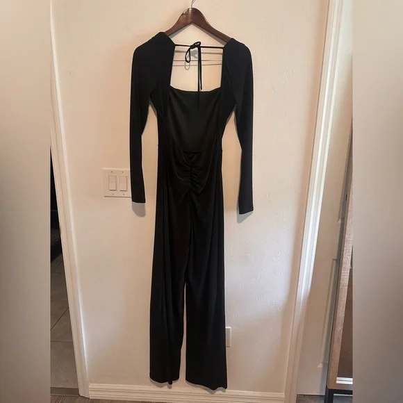 Lulus Night Out Attitude Black Ruched Tie-Back Long Sleeve Jumpsuit SzM - Picture 6 of 9